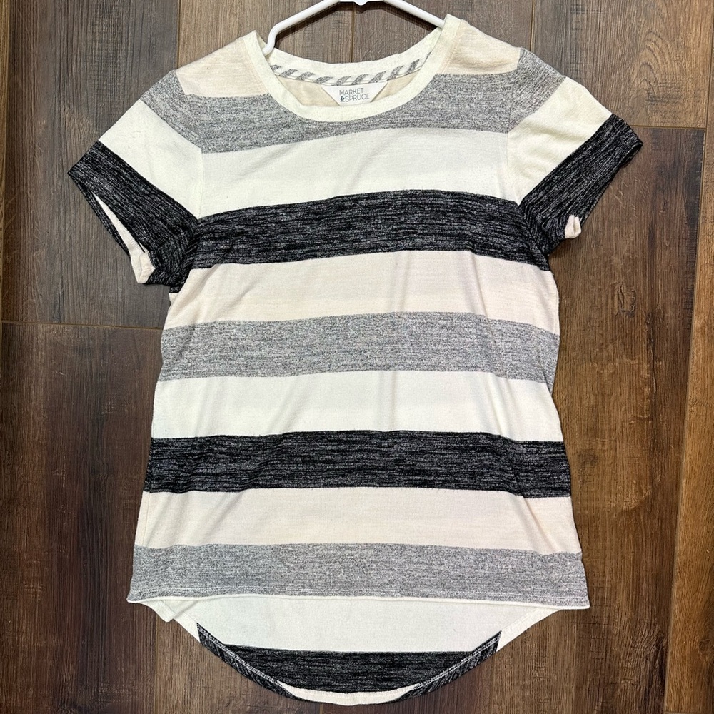 Market & Spruce Black and Cream Striped Short Sleeve Top